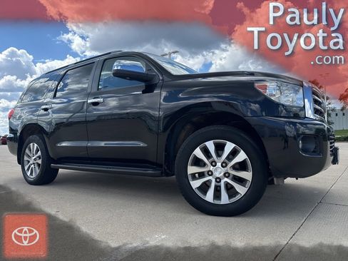 Used 2017 Toyota Sequoia Limited w/ Safety & Convenience Package image 1