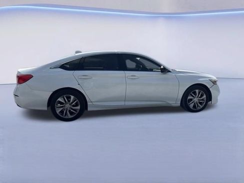 Used 2019 Honda Accord LX image 8