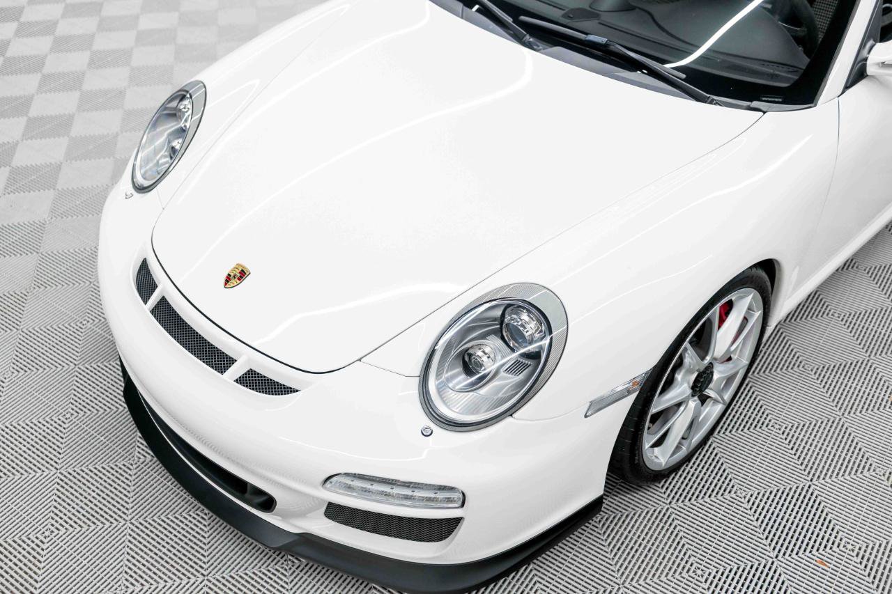 Used 2010 Porsche 911 GT3 RWD image 22
