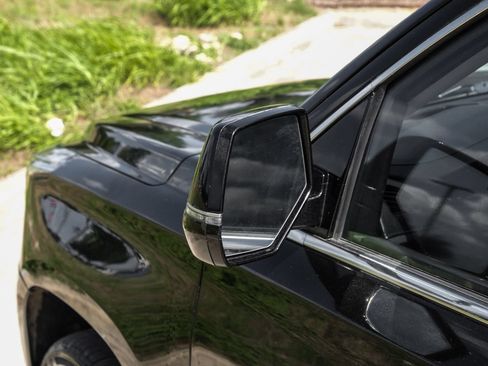 Used 2018 Cadillac Escalade ESV Luxury RWD image 39