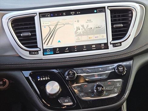 New 2026 Chrysler Pacifica Pinnacle FWD image 12