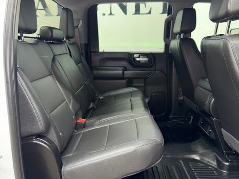 Used 2025 Chevrolet Silverado 3500 W/T image 26