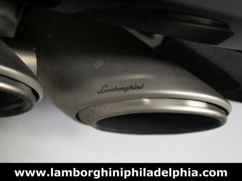 Used 2023 Lamborghini Urus S AWD/4WD image 52