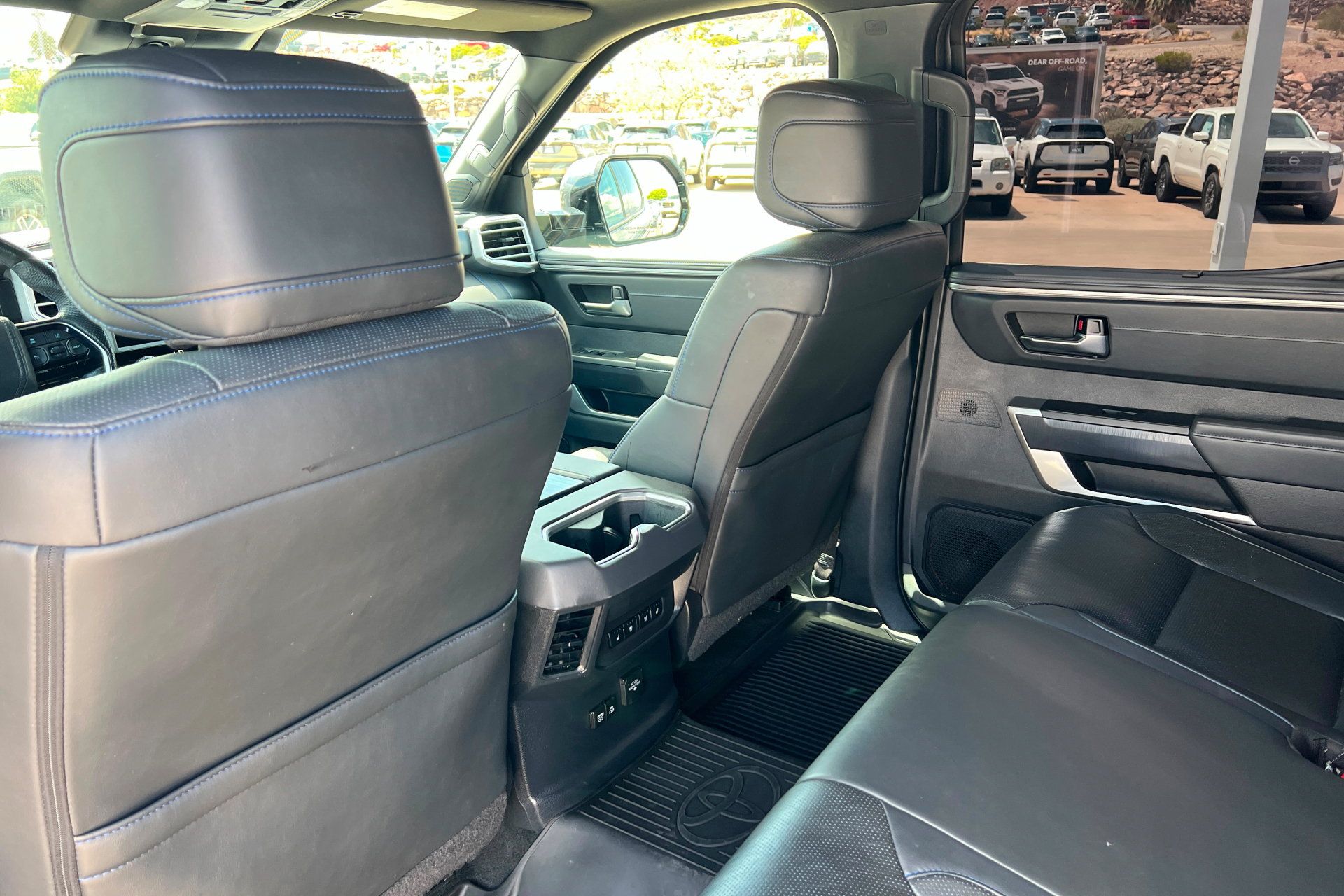 Used 2023 Toyota Tundra Platinum AWD/4WD image 21