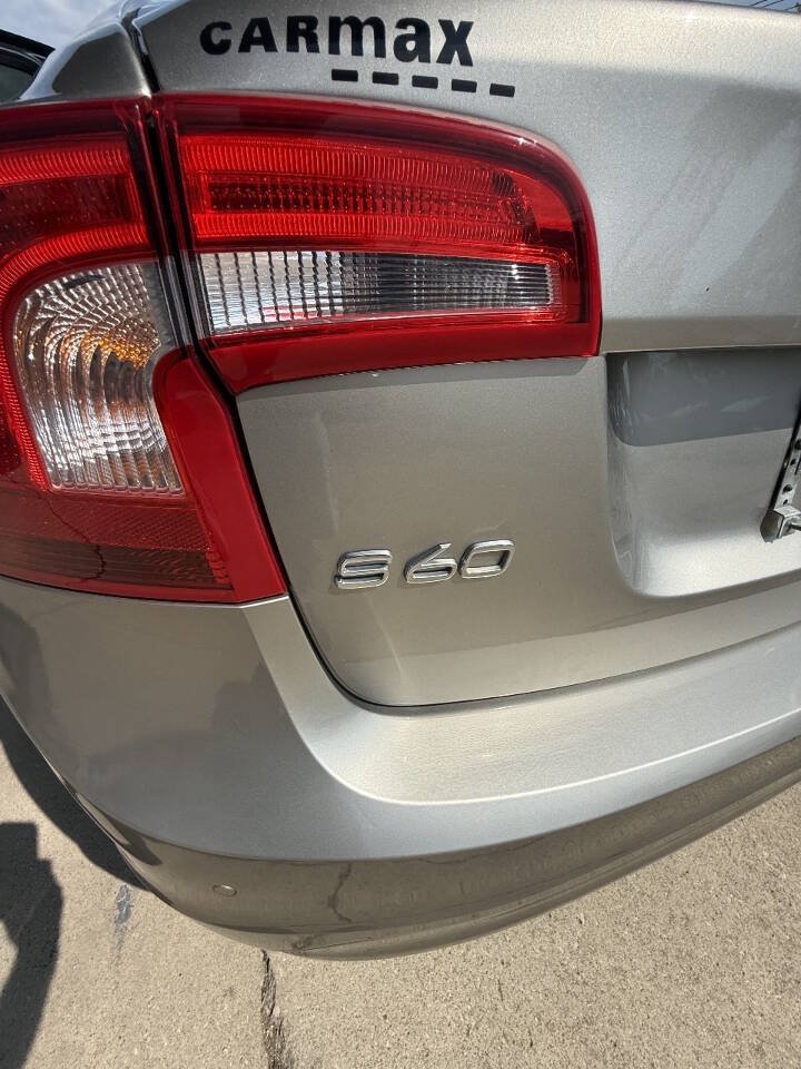 Used 2016 Volvo S60 T5 Premier FWD image 17
