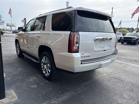 Used 2017 GMC Yukon Denali image 28