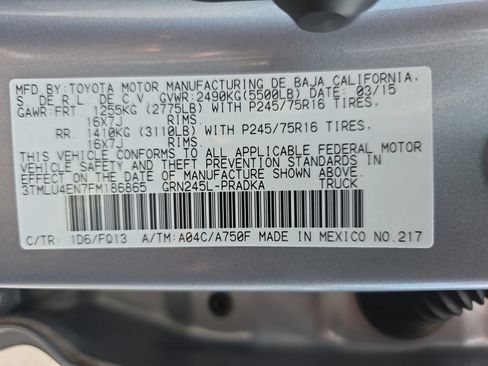 Used 2015 Toyota Tacoma 4x4 Double Cab w/ SR5 Package image 34