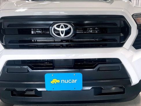 Used 2025 Toyota Tacoma SR RWD image 31