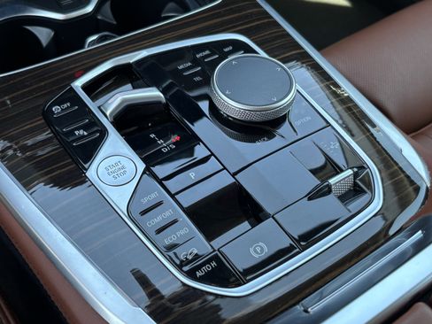 Certified 2026 BMW X7 xDrive40i image 26