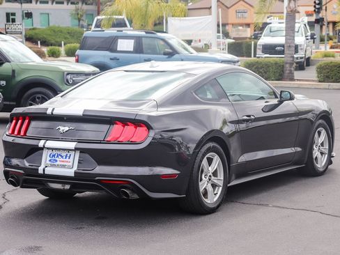 Certified 2023 Ford Mustang Coupe RWD image 4