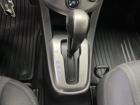 Used 2014 Chevrolet Sonic LT image 16