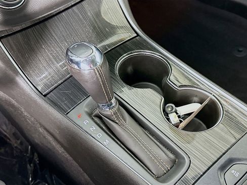 Used 2019 Chevrolet Impala LT image 24