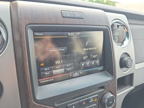 Used 2014 Ford F150 Lariat w/ Equipment Group 502A Luxury AWD/4WD image 32