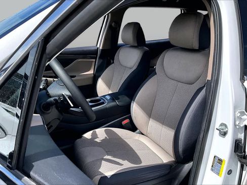 Certified 2022 Hyundai Santa Fe SEL FWD image 8