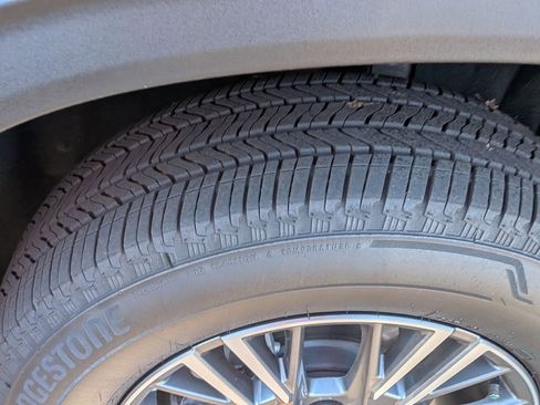 New 2026 Chevrolet Traverse LT w/ Driver Confidence Package image 12