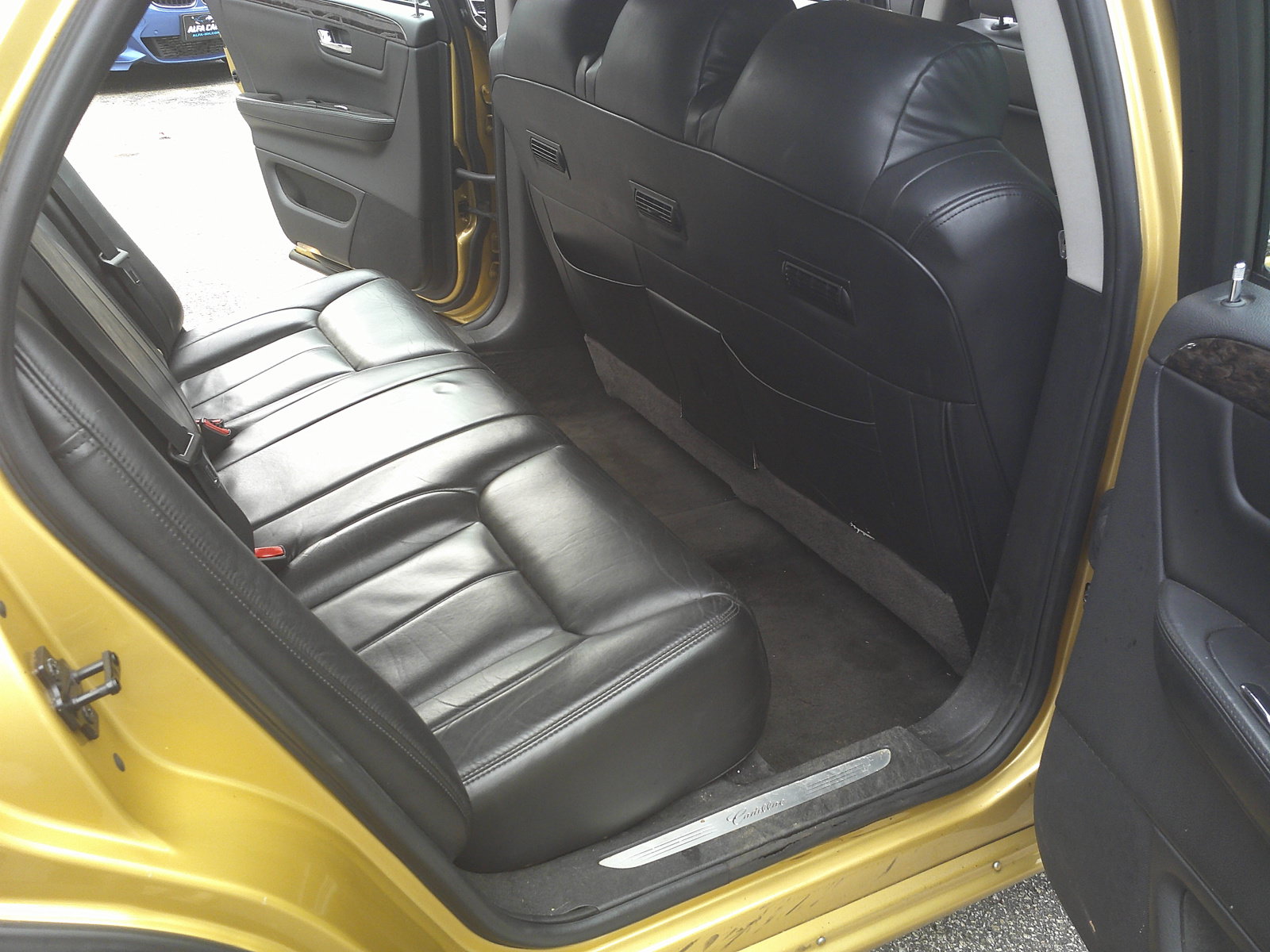 Used 2008 Cadillac DTS Limousine FWD image 16