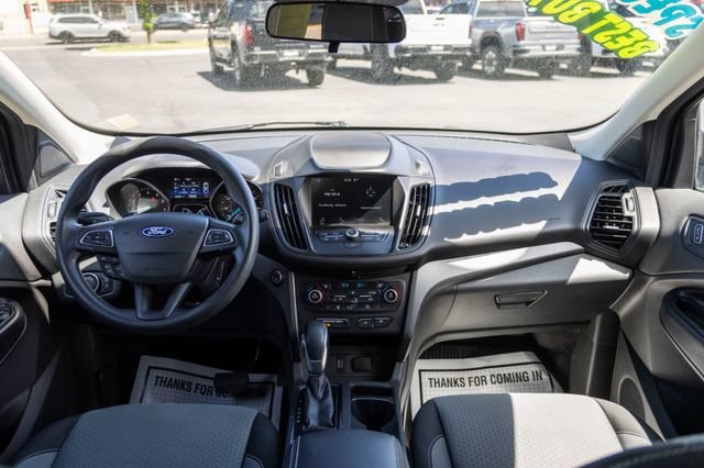 Used 2019 Ford Escape SE FWD image 25