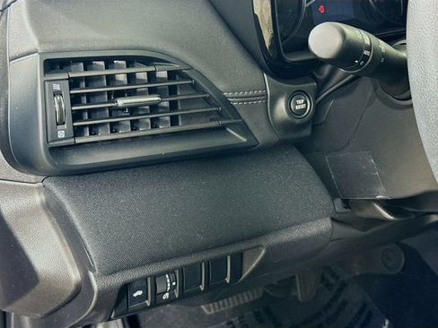 Used 2024 Subaru Legacy Premium AWD/4WD image 13