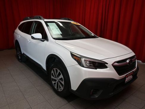 Used 2020 Subaru Outback Premium image 8