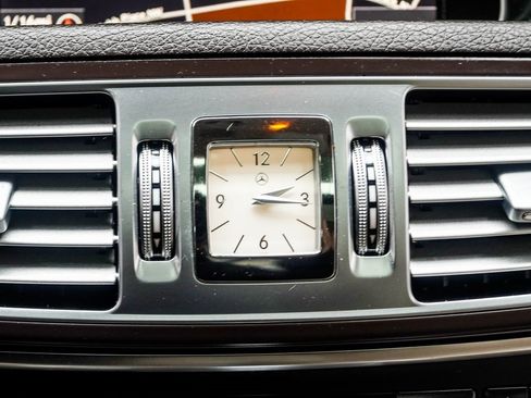 Used 2014 Mercedes-Benz E 350 4MATIC Coupe image 21