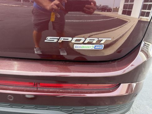 Used 2018 Ford Edge Sport w/ Ford Safe & Smart Package AWD/4WD image 11