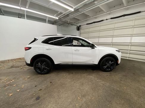 Used 2025 Buick Envision Sport Touring image 7