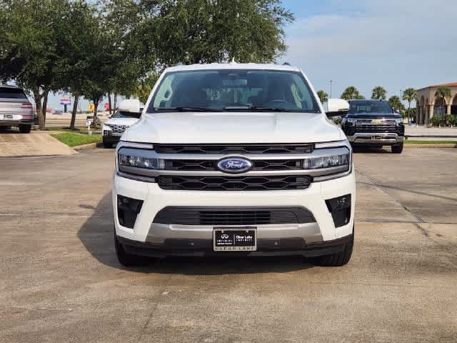 Used 2024 Ford Expedition XLT RWD image 6