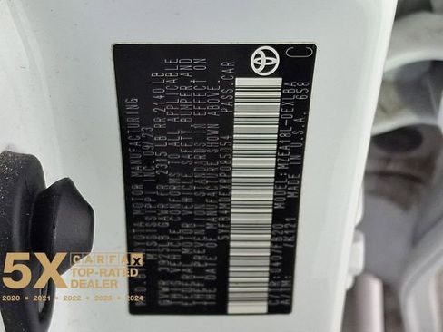 Used 2024 Toyota Corolla LE image 31