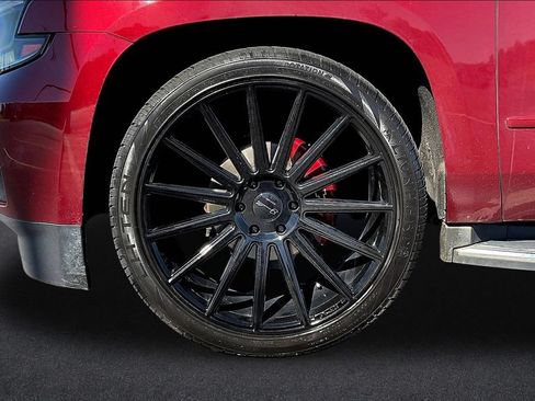 Used 2018 Chevrolet Tahoe Premier AWD/4WD image 33