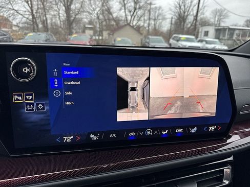 New 2026 Chevrolet Traverse Z71 w/ Enhanced Driving Package image 5