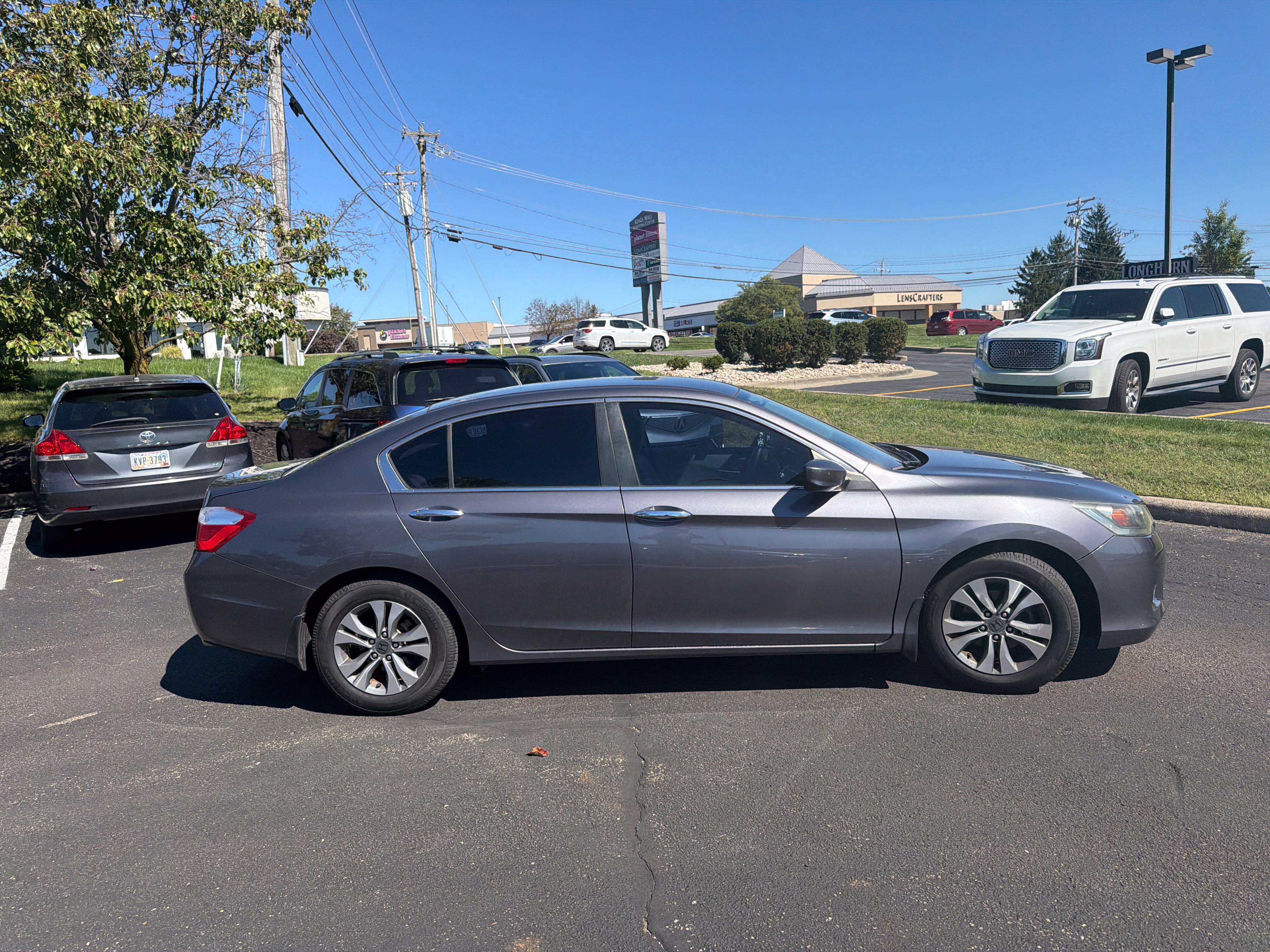 Used 2015 Honda Accord LX image 19