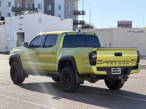 Used 2022 Toyota Tacoma TRD Pro AWD/4WD image 5