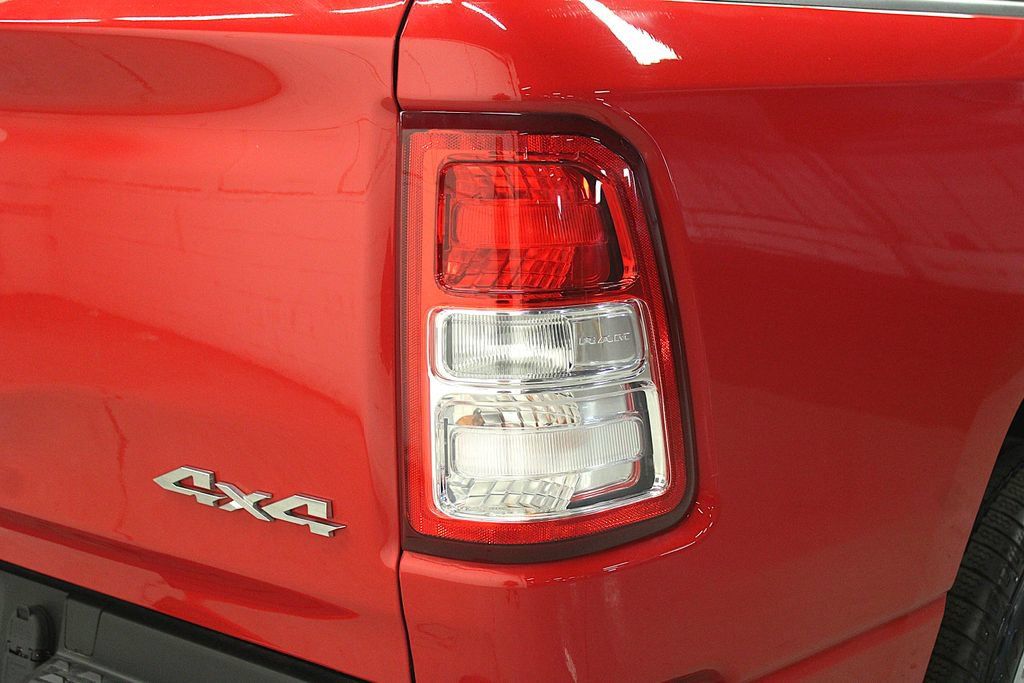 Used 2022 RAM 1500 Big Horn AWD/4WD image 46
