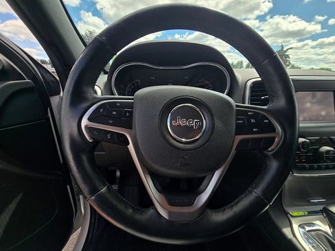Used 2018 Jeep Grand Cherokee Limited AWD/4WD image 31