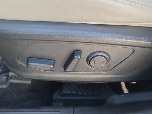 Used 2024 Hyundai Tucson Limited image 24