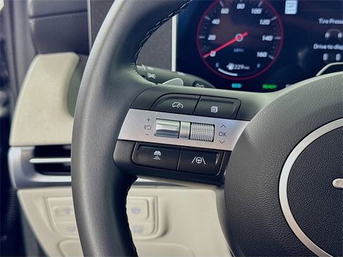 Certified 2025 Hyundai Tucson SEL image 16