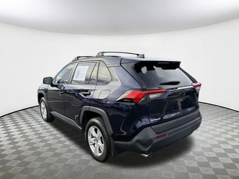 Used 2021 Toyota RAV4 XLE image 6