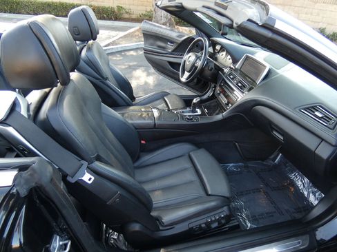 Used 2012 BMW 650i Convertible image 27
