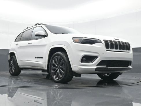 Used 2020 Jeep Cherokee High Altitude image 24