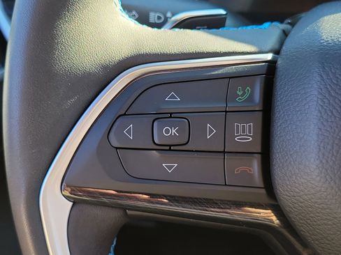 Used 2024 Jeep Grand Cherokee Trailhawk w/ Advanced Protech Group II image 28