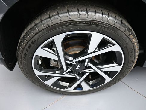 Certified 2023 Hyundai Kona Limited AWD/4WD image 12