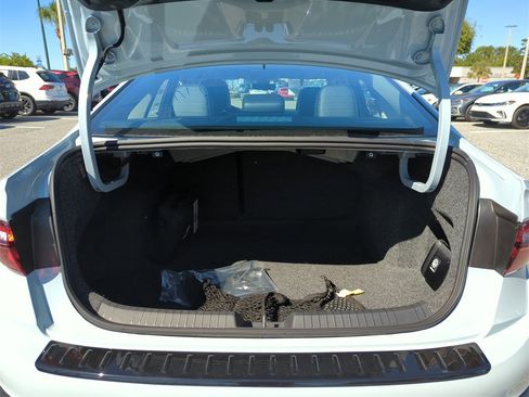 New 2026 Volkswagen Jetta SE image 15