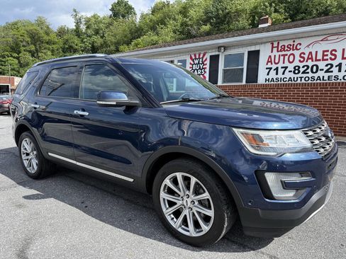 Used 2016 Ford Explorer Limited w/ Equipment Group 301A AWD/4WD image 3