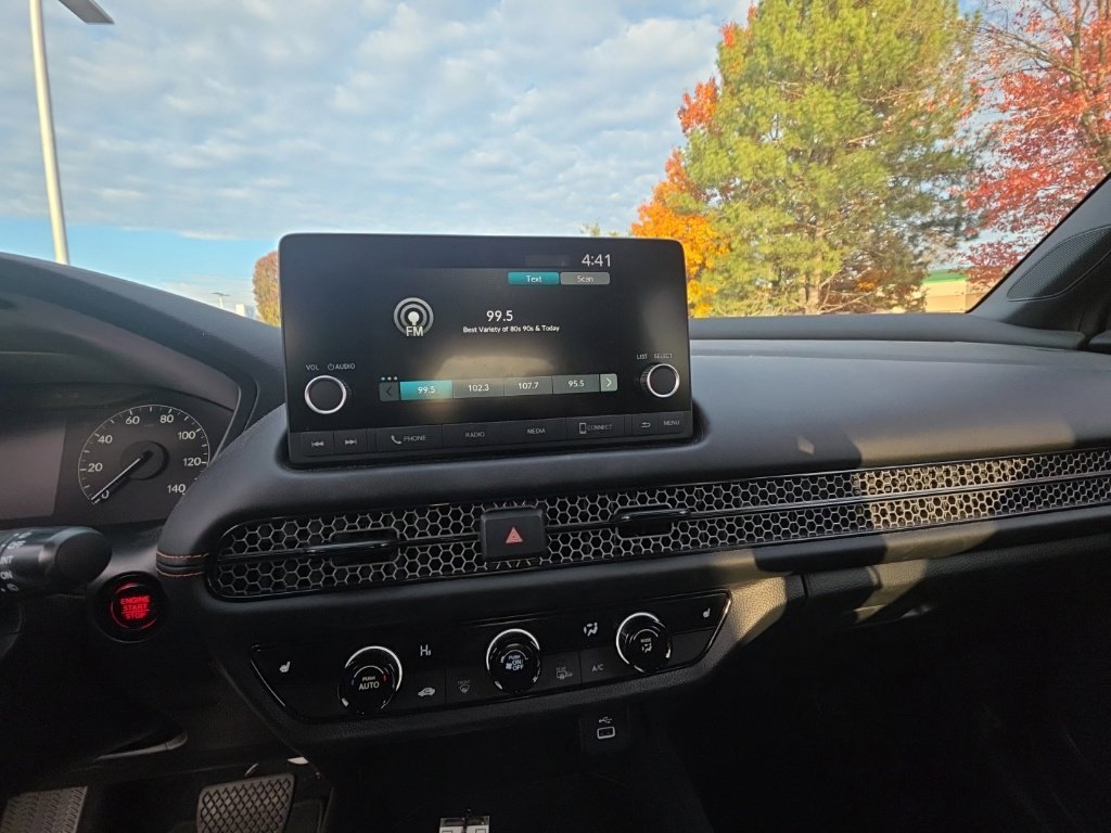 Certified 2024 Honda HR-V Sport image 21