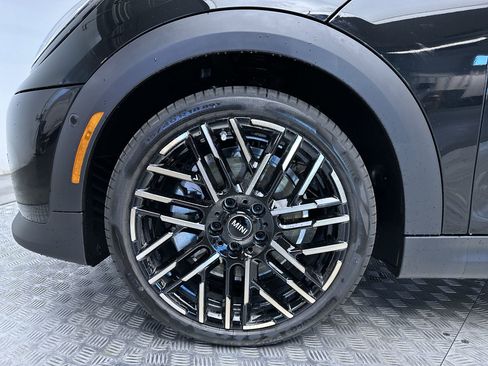 Certified 2025 MINI Cooper S FWD image 25