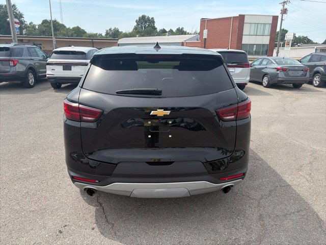 Used 2025 Chevrolet Blazer LT AWD/4WD image 5