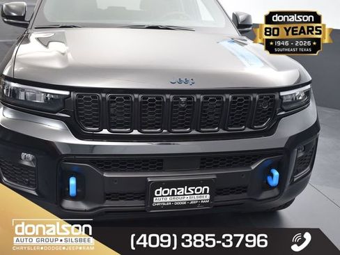 New 2024 Jeep Grand Cherokee Trailhawk w/ Advanced Protech Group II image 6