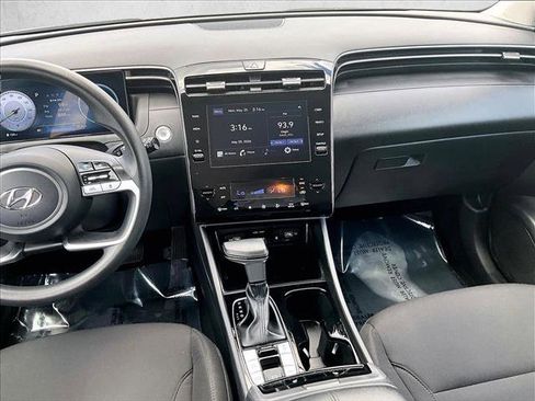 Used 2024 Hyundai Tucson SEL FWD image 8
