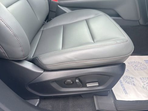 New 2026 Ford Explorer Active image 16