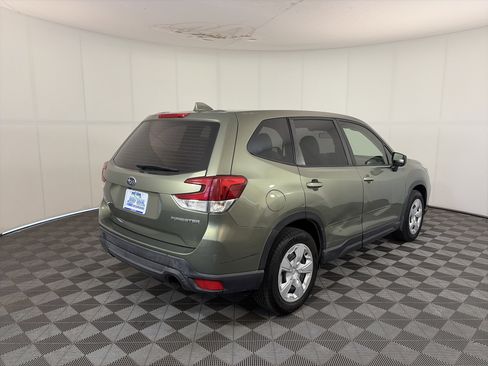 Used 2019 Subaru Forester image 4
